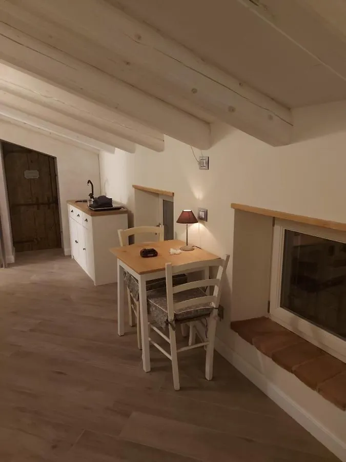 B&B Corte Colli Antichi Sona Bed and Breakfast