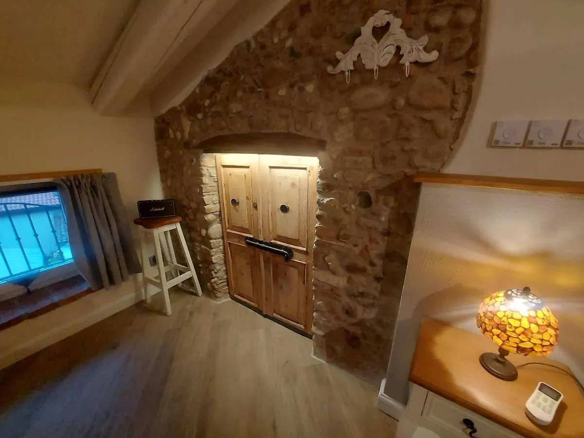 B&B Corte Colli Antichi Sona 0*,  Italia
