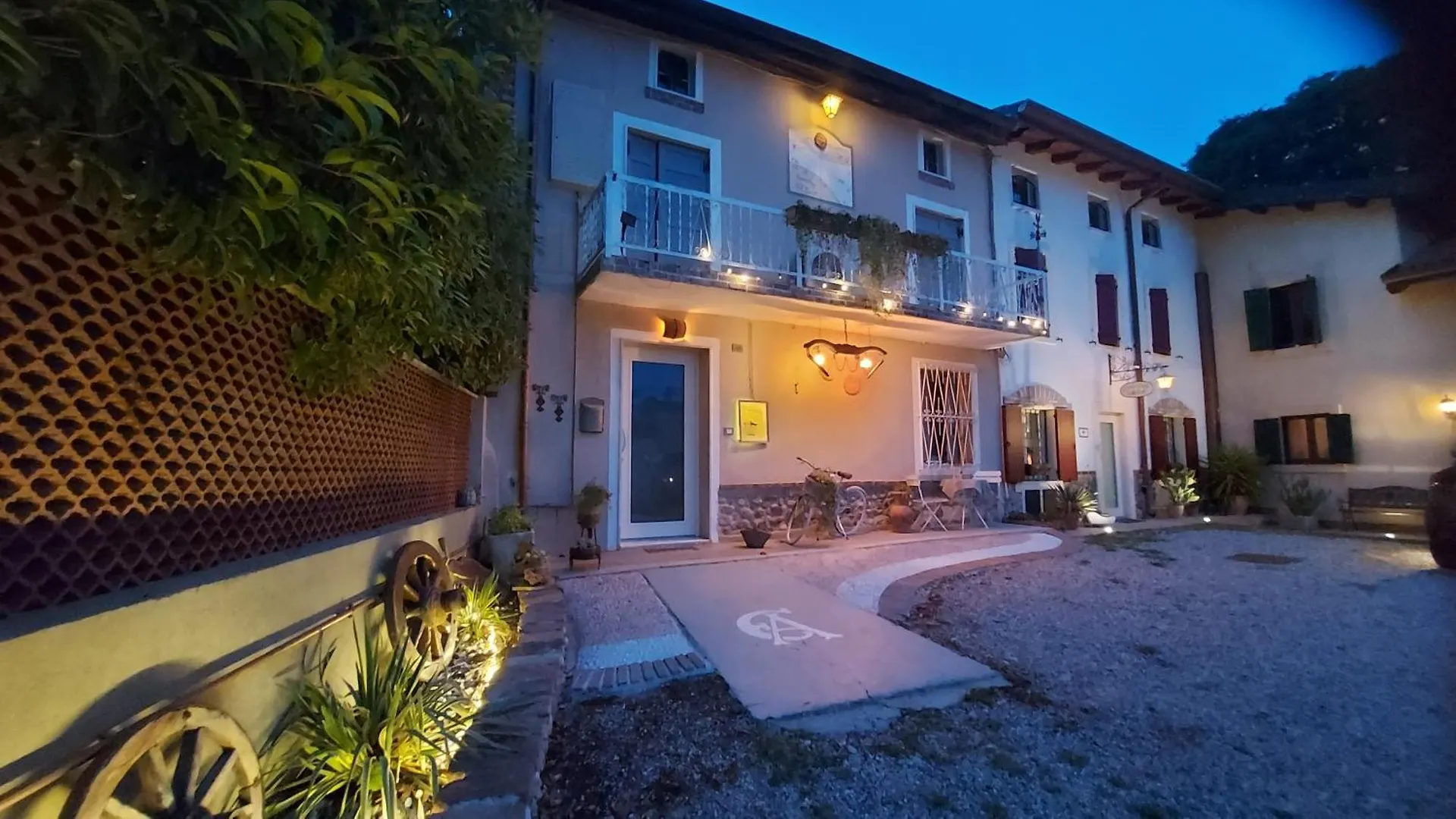 B&B Corte Colli Antichi Sona Bed & Breakfast