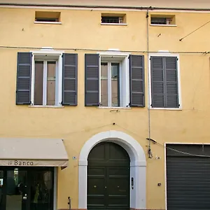 https://a-casa-di-paola-suite.emilia-romagnahotels.net